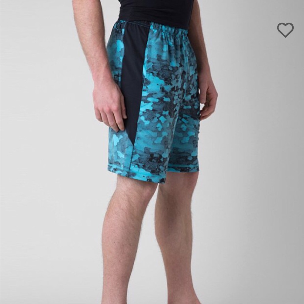 ๐ Under Armour Raid Short - Picture 3 of 8